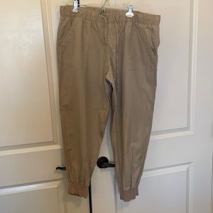 Joe Fresh linen blend pant. Tan in colour. Size XL.